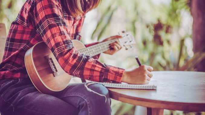 five-benefits-of-learning-to-play-ukulele