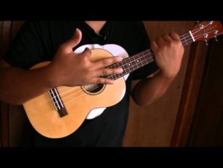 ukulele-fast-strumming